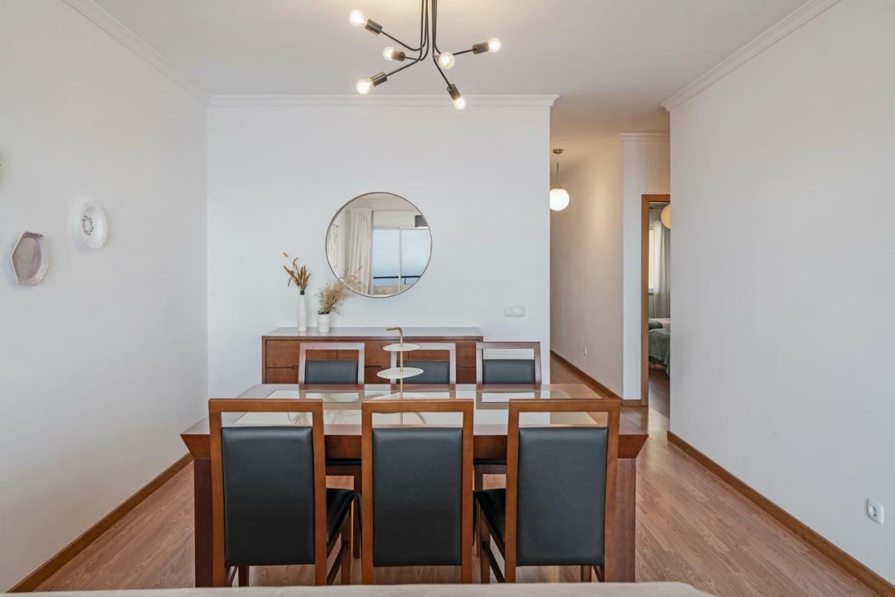 Garajau Iii By An Island Apartment